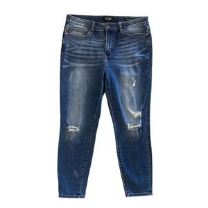 NWOT Judy Blue Relaxed Fit Mid-Rise Dark Blue Denim Jeans Distressed Size 32